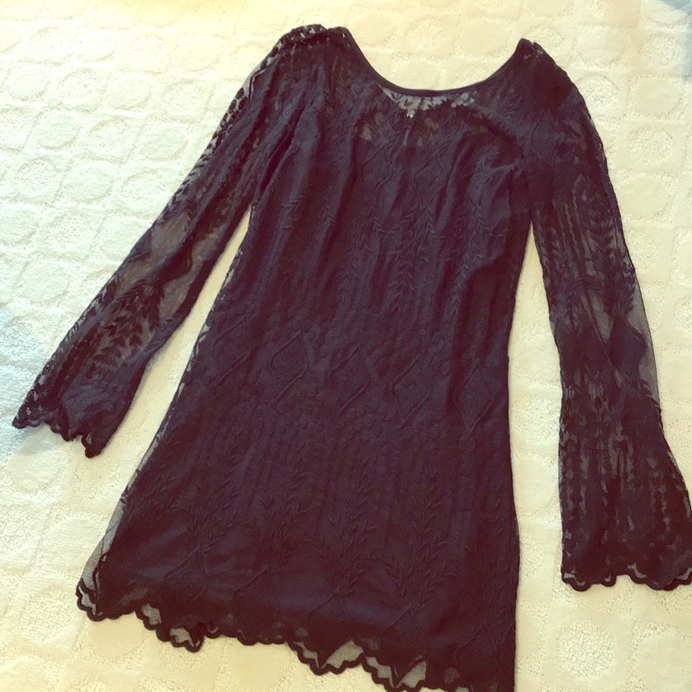 Black lace dress